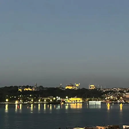 A Million Dollar View In The Heart Of The City Istanbul Exterior photo